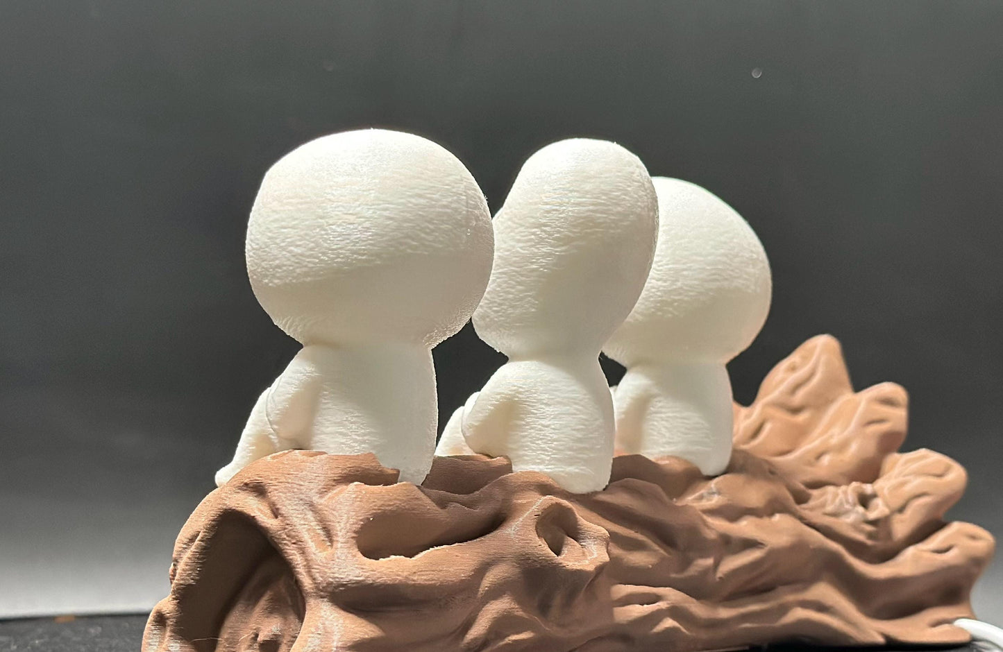 Enchanted Forest Kodama Night Light: Whimsical Glowing Woodland Spirits Lamp for Magical Home Decor