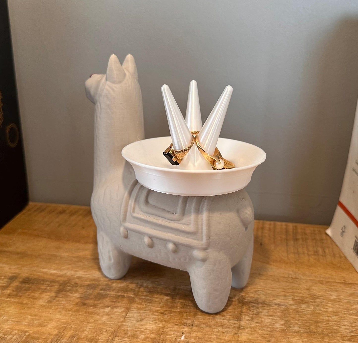Alpaca Jewelry Holder – Cute Ring & Trinket Dish with Color Options