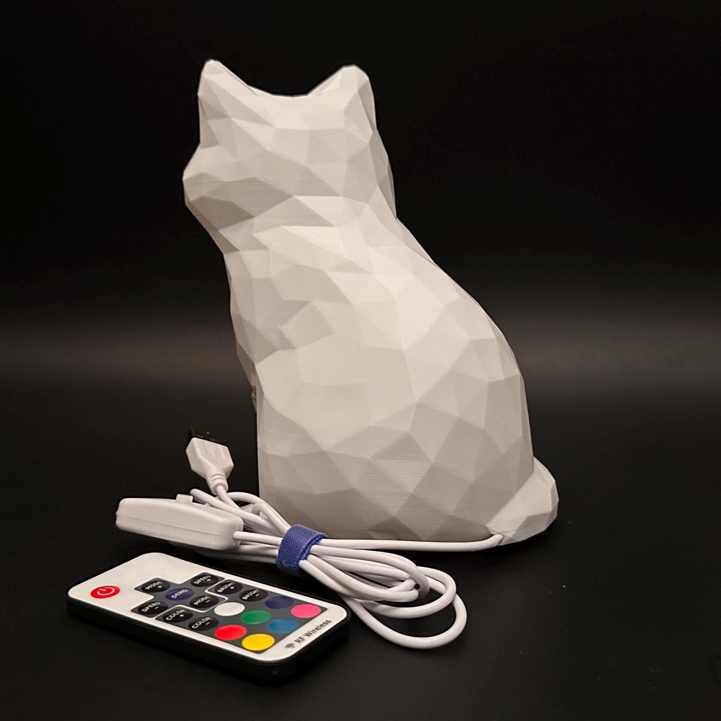 Stylish Geometric Raccoon Lamp: Vibrant RGB Lighting for Trendy Interiors