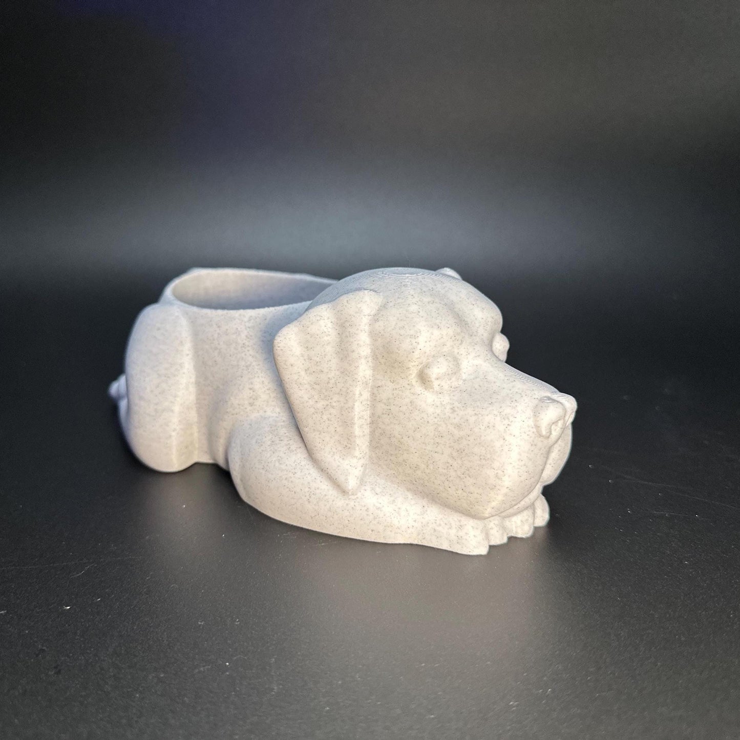 Labrador planter available in beige, white, grey, and marble, perfect for succulents and dog-themed decor.