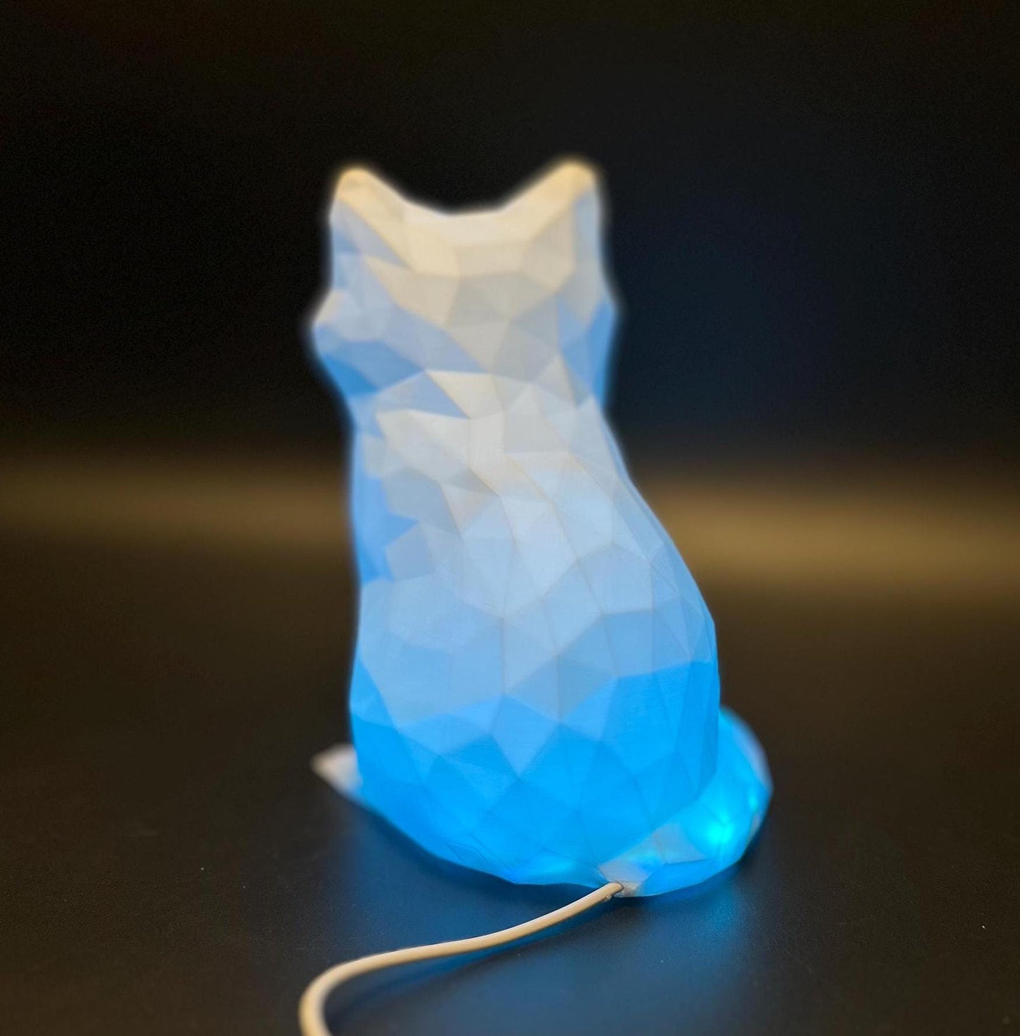 Stylish Geometric Raccoon Lamp: Vibrant RGB Lighting for Trendy Interiors
