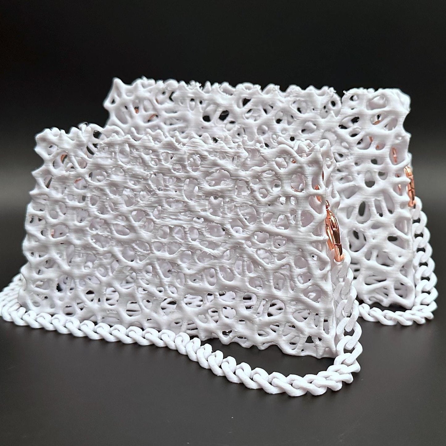 Elegant white 3D-printed handbag with a vintage aesthetic. Lightweight, eco-friendly, and perfect for weddings, events, or daily chic looks.