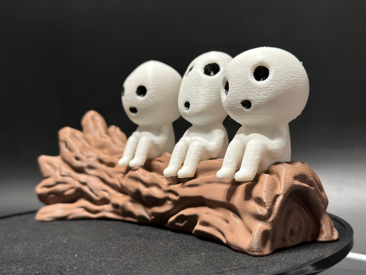 Enchanted Forest Kodama Night Light: Whimsical Glowing Woodland Spirits Lamp for Magical Home Decor