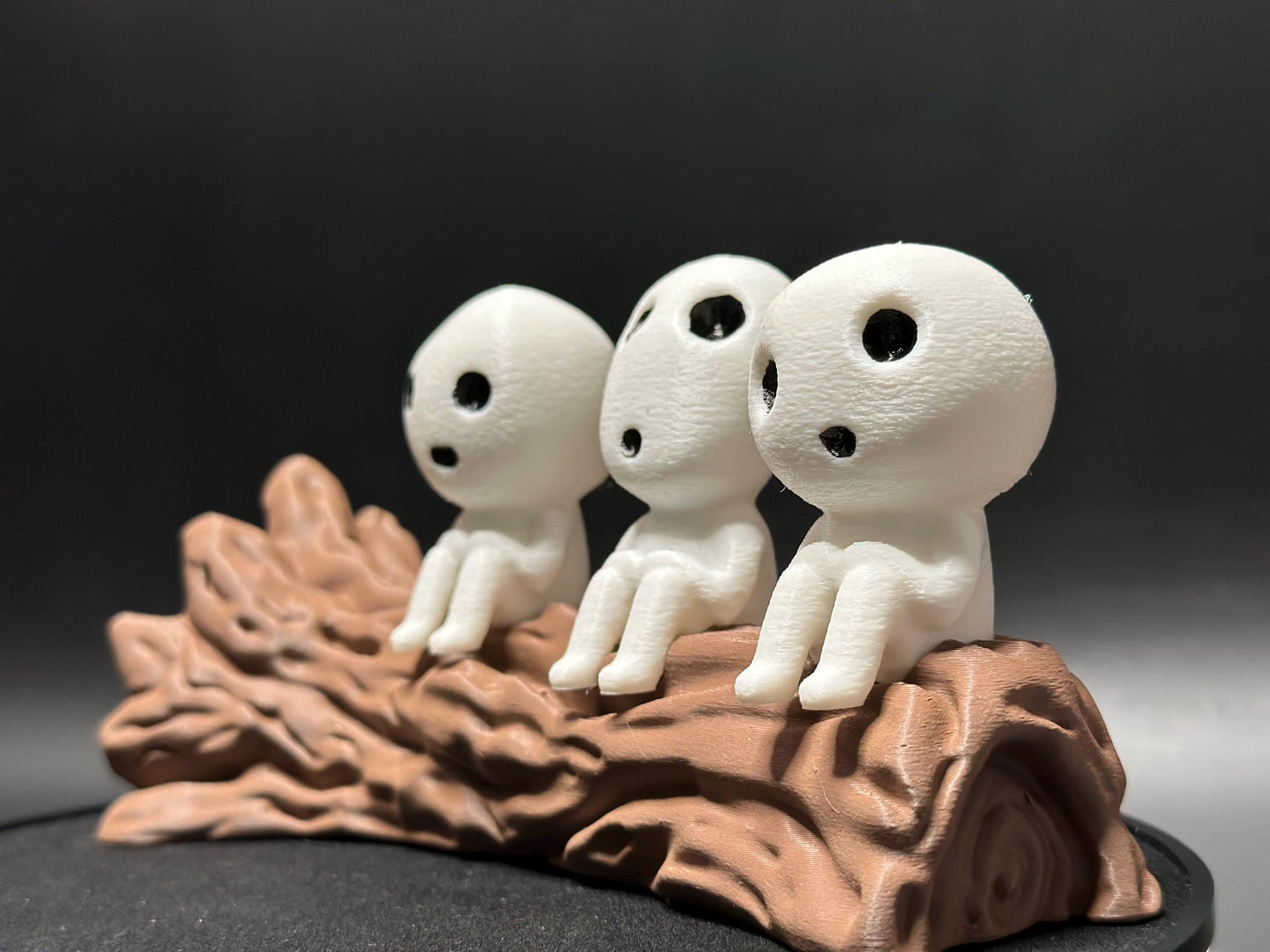 Enchanted Forest Kodama Night Light: Whimsical Glowing Woodland Spirits Lamp for Magical Home Decor