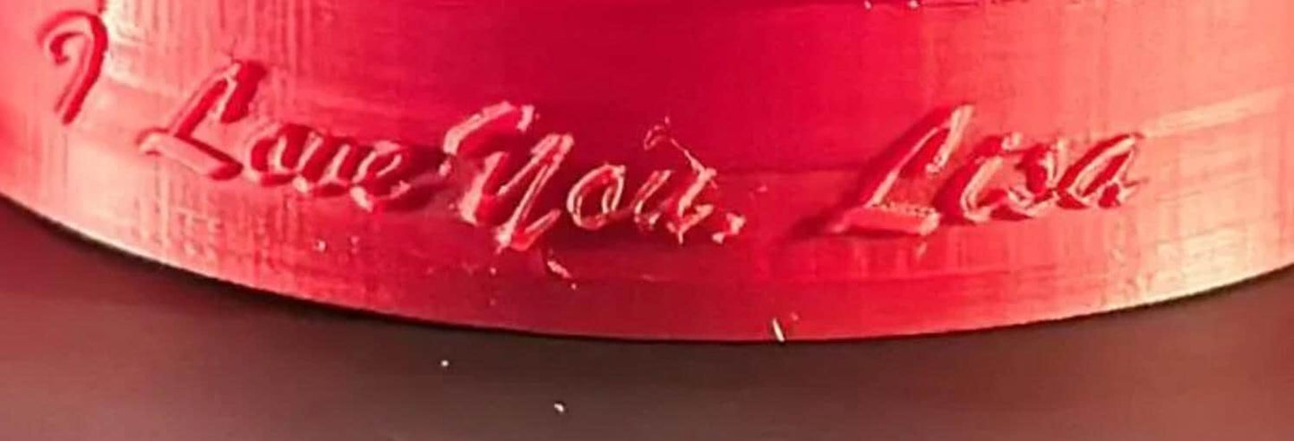 Customisable text on the base of the lamp