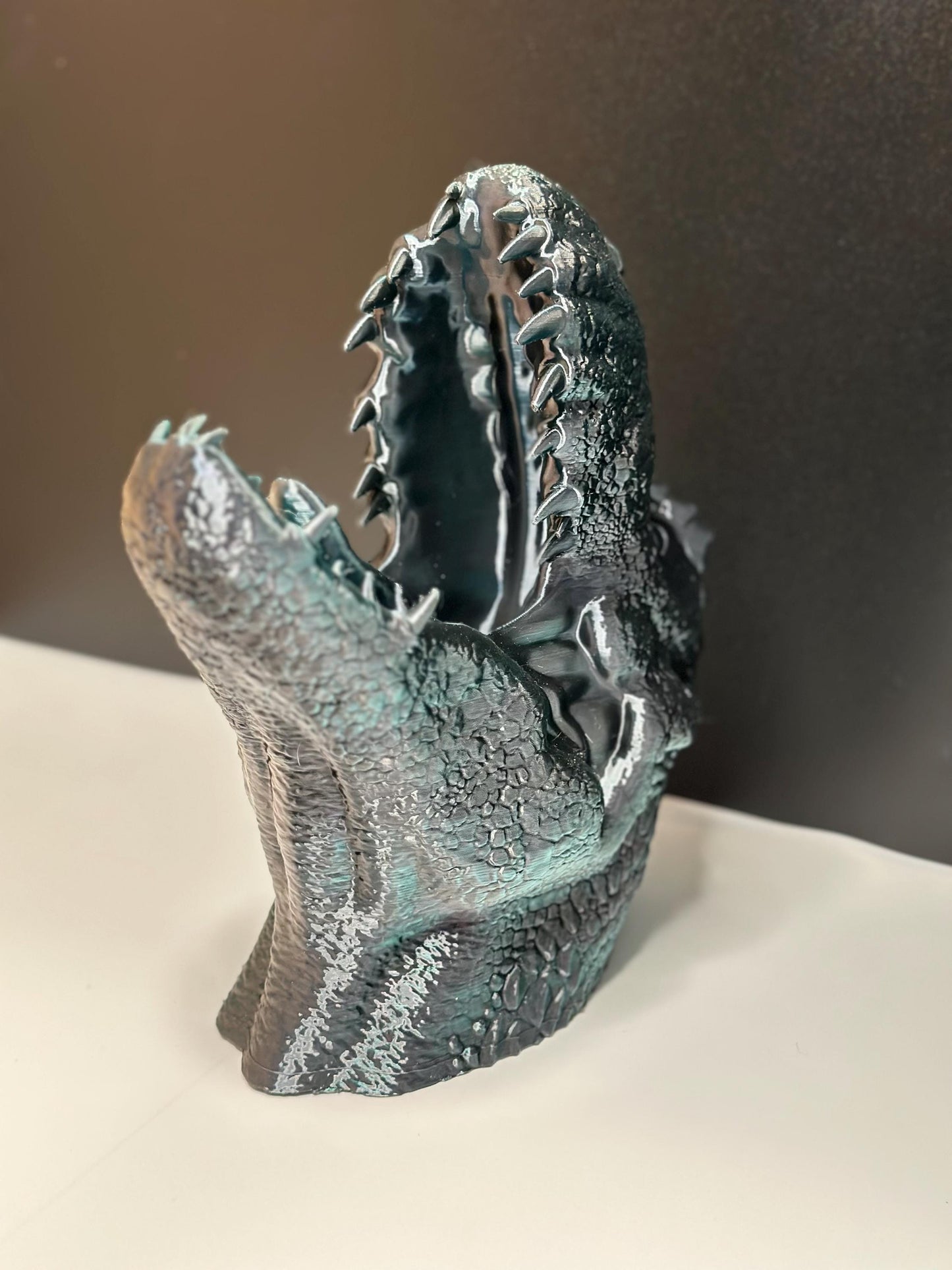 Green Dinosaur Head Wall Sculpture for Imaginative Decor