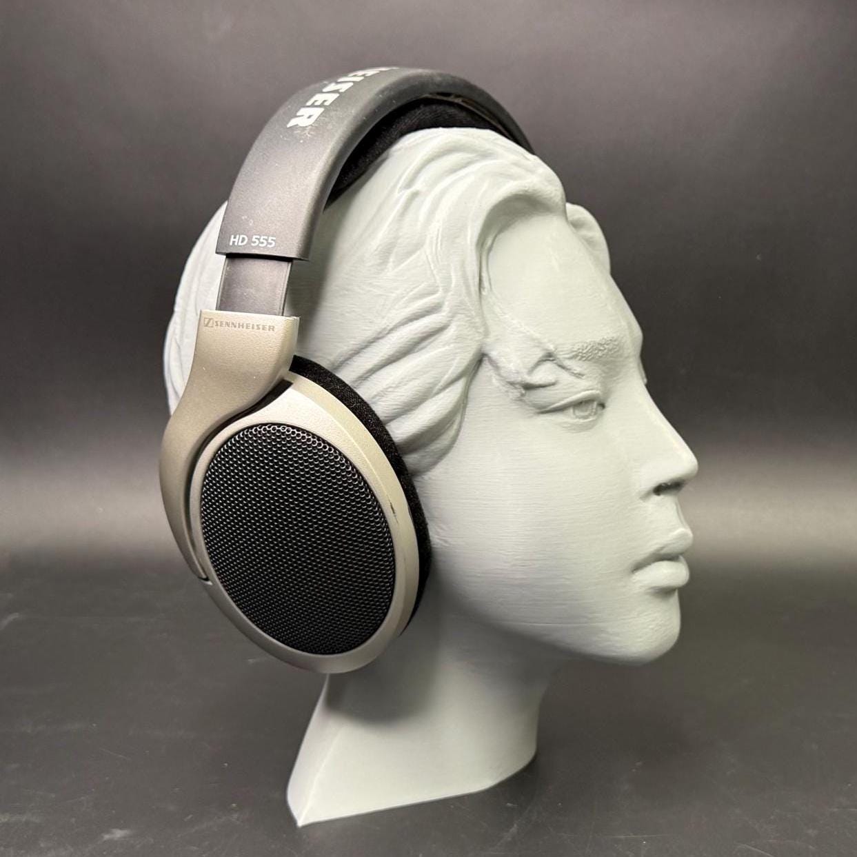 Jimin Headphone Stand – BTS K-Pop Decor for ARMY Fans
