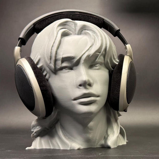Hyunjin Headphone Stand – K-Pop Decor for Stray Kids Fans