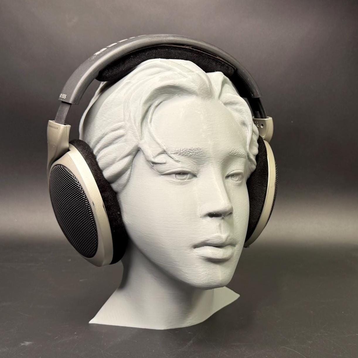 Jimin Headphone Stand – BTS K-Pop Decor for ARMY Fans